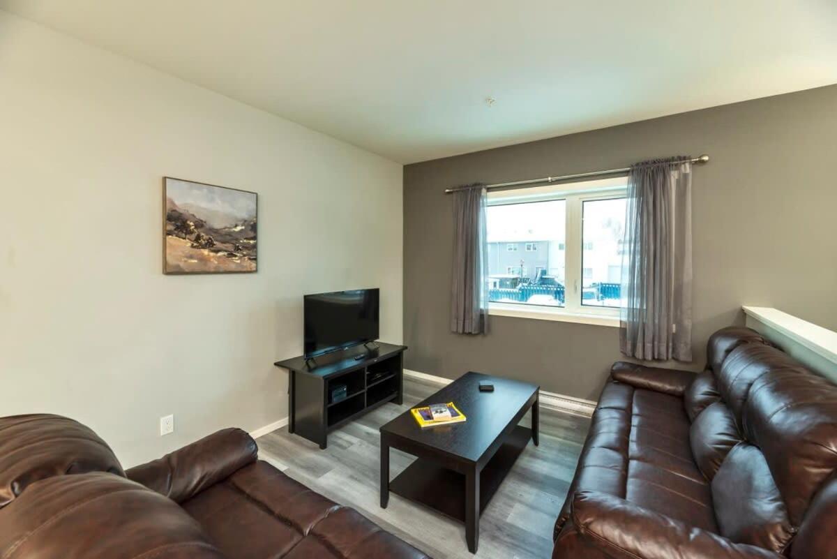 Nn - The Wanderoo - Riverdale 3-Bed 2 5-Bath Whitehorse Kültér fotó